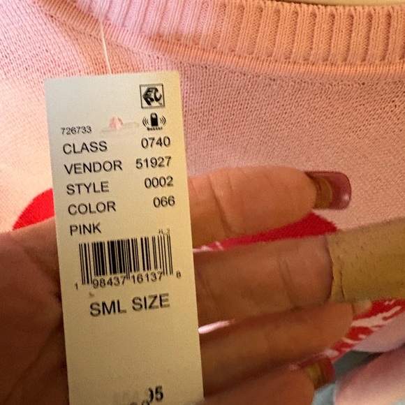 PacSun Pink Knit with Red Graphic - Picture 3 of 4